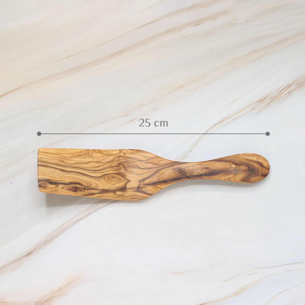 Olive Wood Cake Spatula – Handcrafted Wooden Cake Server 4 Olive Wood Cake Spatula – Handcrafted Wooden Cake Server - Image 4