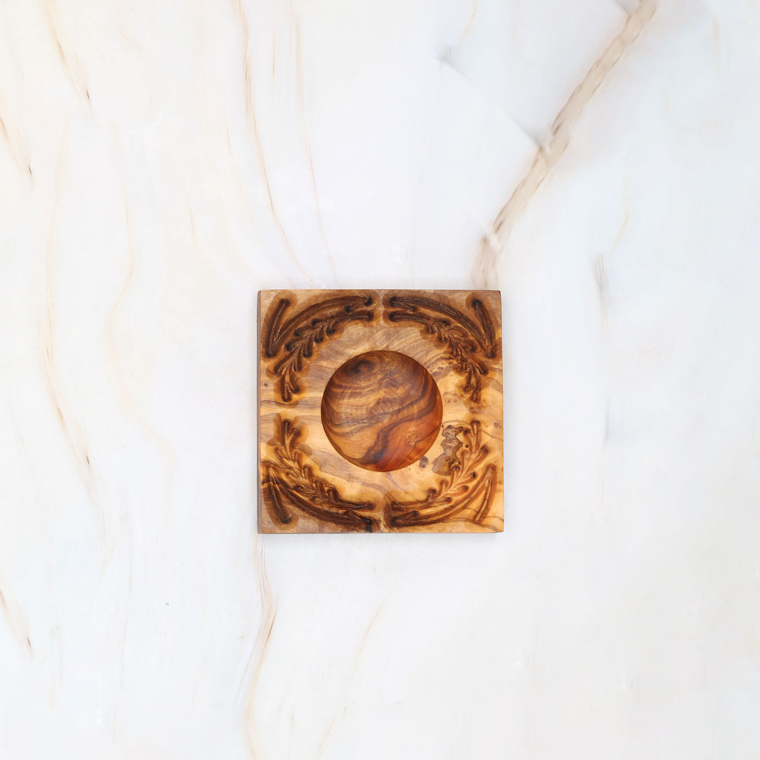 Olive Branch Ravioli Mold – Authentic Italian Pasta Tool 3 Olive Branch Ravioli Mold – Authentic Italian Pasta Tool - Image 3