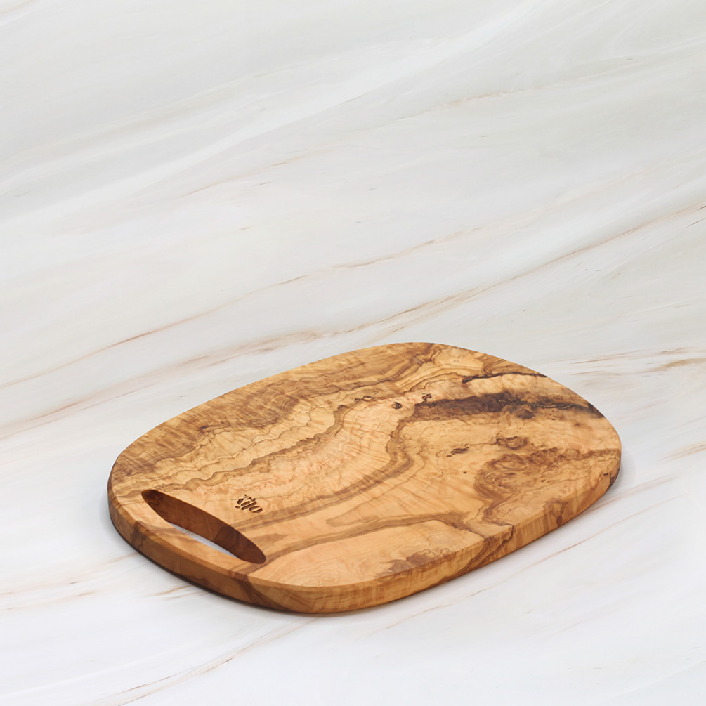Olive Wood Oval Cutting Board – Natural Kitchen Essential 1 Handcrafted olive wood oval cutting board with natural grain